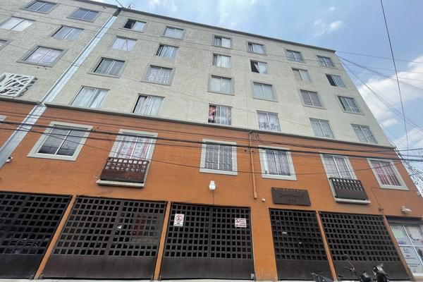 Foto de inmueble en Centlapatl, Col. San Martín Xochinahuac C.P. 02120, Azcapotzalco