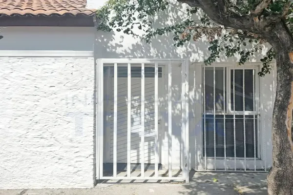 Foto de inmueble en CENTRO, Col. Centro C.P. 76800, San Juan del Río