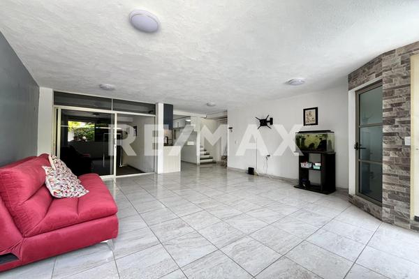 Foto de inmueble en Centro de Cuernavaca, Col. Cuernavaca Centro C.P. 62000, Cuernavaca