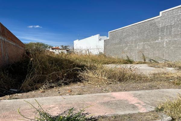 Foto de inmueble en cerrada de los laureles #200, Col. Santa Imelda C.P. 20218, Aguascalientes