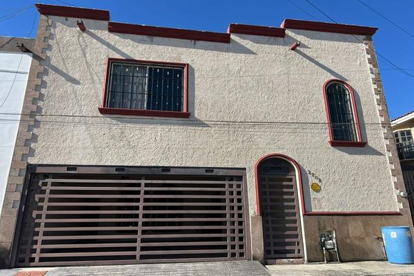Casa en cerro de la leona, Mirador Residencial, N... - Propiedades.com