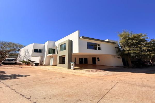 Foto de inmueble en Circuito San Francisco #12, Col. La Primavera C.P. 80199, Culiacán