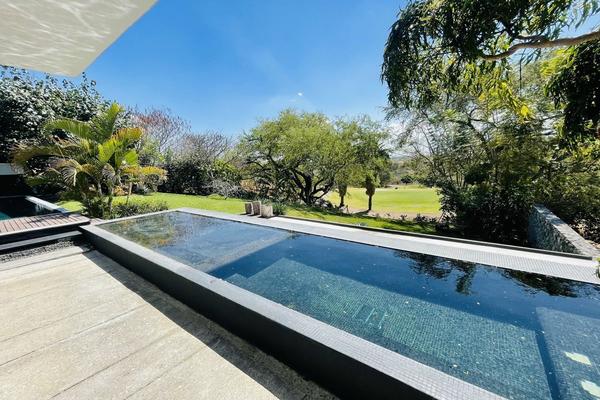Foto de inmueble en Cto. Santa Fe, Col. Club de Golf Santa Fe C.P. 62790, Xochitepec