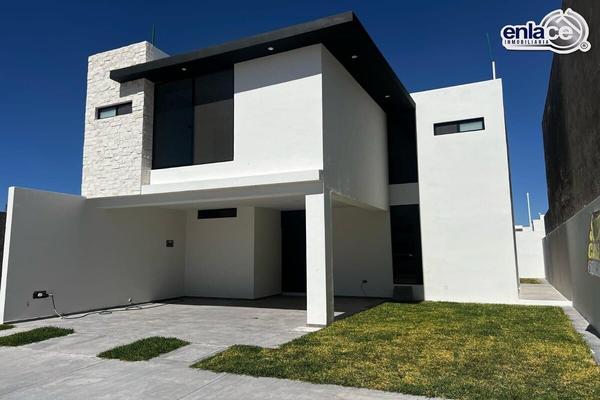 Foto de inmueble en Circuito Scorpio, Col. 1° de Mayo C.P. 34125, Durango