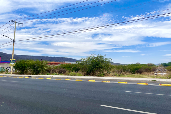 Foto de inmueble en  , Col. Ciudad del Sol C.P. 76116, Querétaro