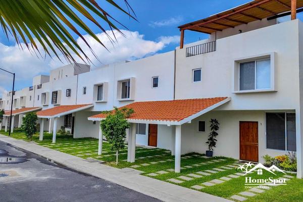 Foto de inmueble en  , Col. Club de Golf Santa Fe C.P. 62790, Xochitepec