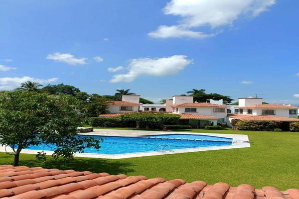 Foto de inmueble en  , Col. Club de Golf Santa Fe C.P. 62790, Xochitepec