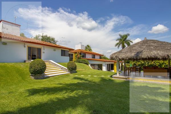 Foto de inmueble en  , Col. Club de Golf Santa Fe C.P. 62790, Xochitepec