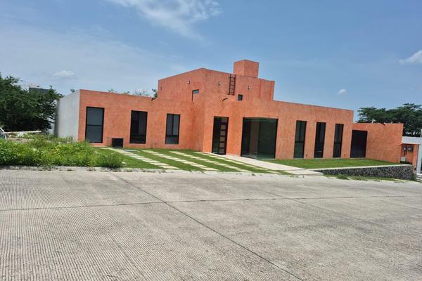 Foto de inmueble en  , Col. Club de Golf Santa Fe C.P. 62790, Xochitepec