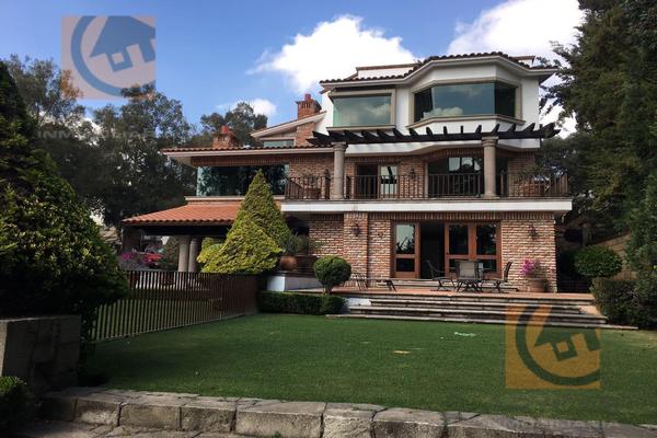Foto de inmueble en  , Col. Club de Golf Valle Escondido C.P. 52937, Atizapán de Zaragoza