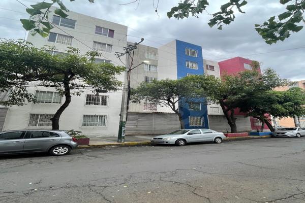 Foto de inmueble en Cobre 193, Col. Popular Rastro C.P. 15220, Venustiano Carranza