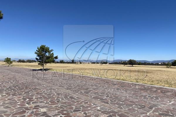 Foto de inmueble en  , Col. Condado del Valle C.P. 52144, Metepec