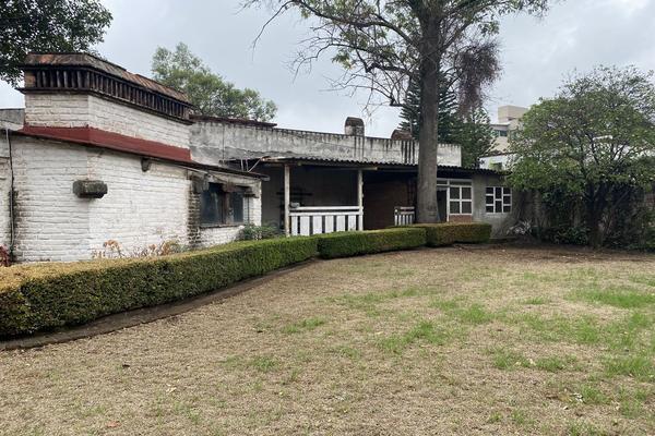 Foto de inmueble en Constituyentes, Col. Lomas Altas C.P. 11950, Miguel Hidalgo