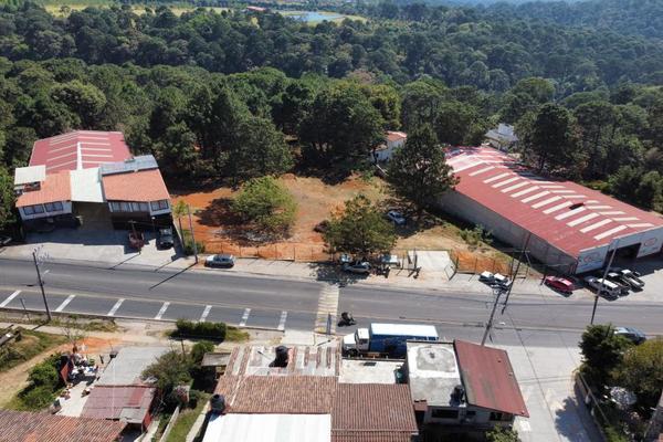 Foto de inmueble en corredor comercial, Col. Casas Viejas C.P. 51226, Valle de Bravo