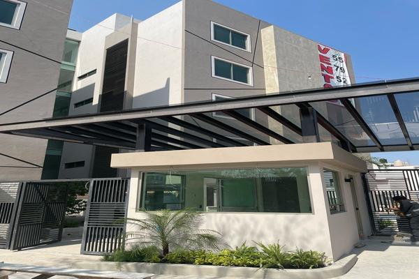 Foto de inmueble en cruz florida, Col. Santa Cruz del Monte C.P. 53110, Naucalpan de Juárez