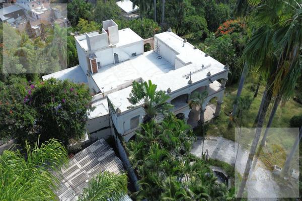 Foto de inmueble en  , Col. Cuernavaca Centro C.P. 62000, Cuernavaca