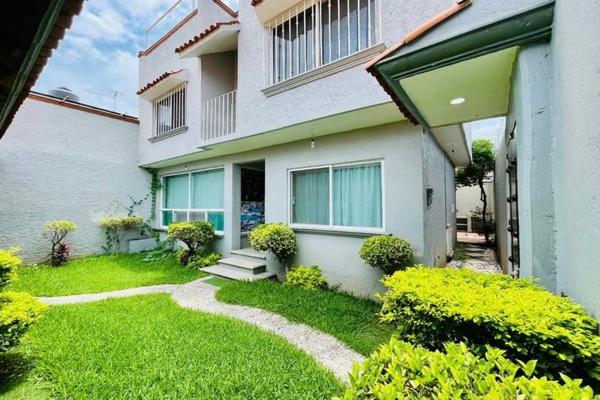 Foto de inmueble en  , Col. Cuernavaca Centro C.P. 62000, Cuernavaca