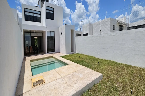 Foto de inmueble en D, Col. Dzitya C.P. 97302, Mérida