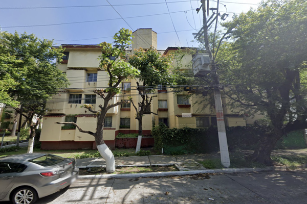 Foto de inmueble en Calle Diego Rivera #s/n, Col. Palacio de Gobierno Del Estado de Jalisco C.P. 44009, Guadalajara