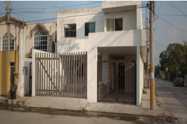 Foto de inmueble en DE LOS JAZMINES #339, Col. Las Flores C.P. 89510, Ciudad Madero