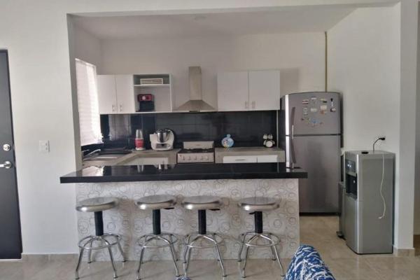 Foto de inmueble en Avenida de las Palmas, Col. Joaquín Zetina Gasca C.P. 77580, Puerto Morelos