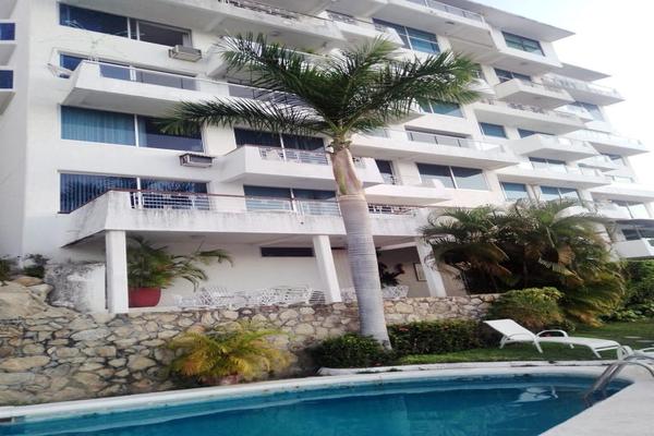 Foto de inmueble en Del Anáhuac, Col. Lomas de Costa Azul C.P. 39830, Acapulco de Juárez