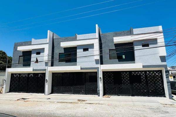 Foto de inmueble en  , Col. Del Pueblo C.P. 89190, Tampico