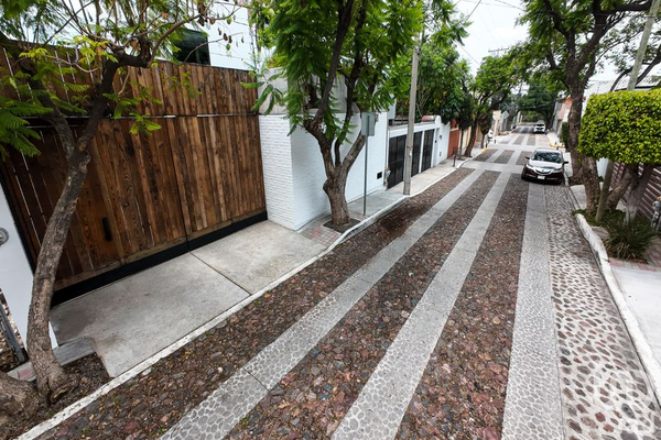 Foto de inmueble en Del Seto #82, Col. Álamos 3a Sección C.P. 76160, Querétaro