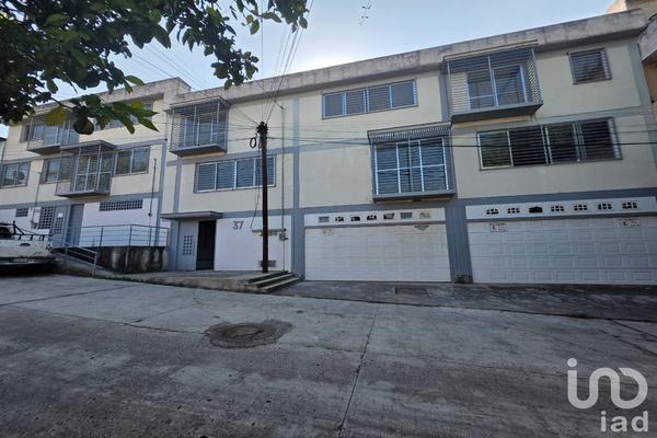 Foto de inmueble en Delfino Valenzuela #99, Col. Rafael Lucio C.P. 91110, Xalapa