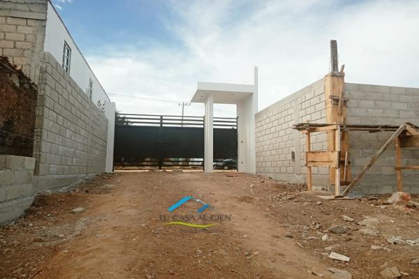 Foto de inmueble en Circuito Vial Acahualco, Col. San Antonio Acahualco C.P. 51380, Zinacantepec