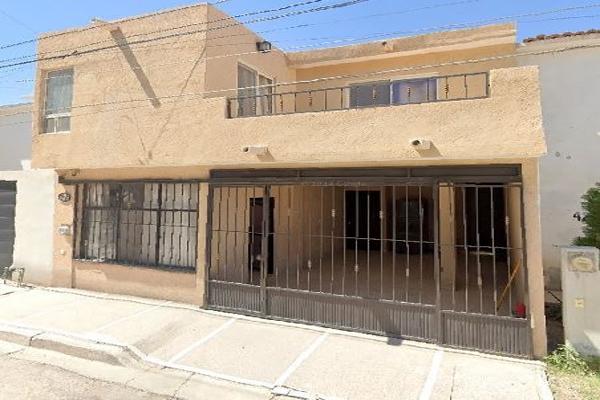 Foto de inmueble en Calle Cecilia , Col. Rincón San Antonio C.P. 35015, Gómez Palacio