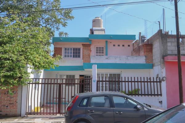 Foto de inmueble en Nochebuena 48 Lote 21 Manzana 52 #48, Col. Comevi Banthi C.P. 76806, San Juan del Río
