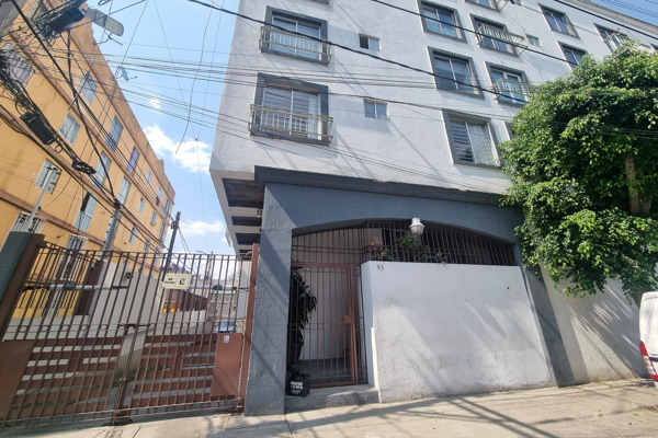Foto de inmueble en Francisco jAVIER mINA, Col. Villas de Azcapotzalco C.P. 02169, Azcapotzalco
