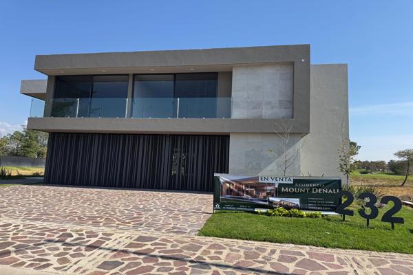 Foto de inmueble en Boulevard Country Club Gran Jardín, Col. Country Club Gran Jardín C.P. 37134, León