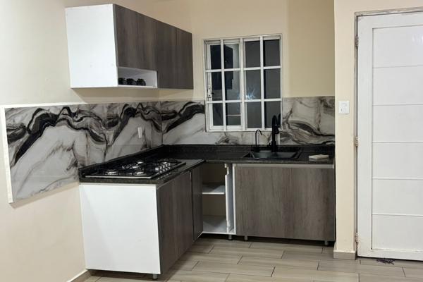 Casa en venta, San Miguel Carrillo, 76229 Santiago de Querétaro, Qro. # ...