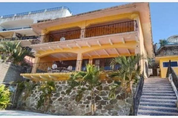 Foto de inmueble en Calle Coral 64A #64A, Col. Condesa C.P. 39690, Acapulco de Juárez