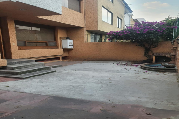 Foto de inmueble en Avenida Insurgentes Sur 4177 #4177, Col. Santa Úrsula Xitla C.P. 14420, Tlalpan