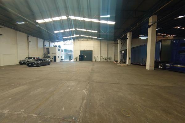 Foto de inmueble en eje 3 oriente, Col. Valle del Sur C.P. 09819, Iztapalapa