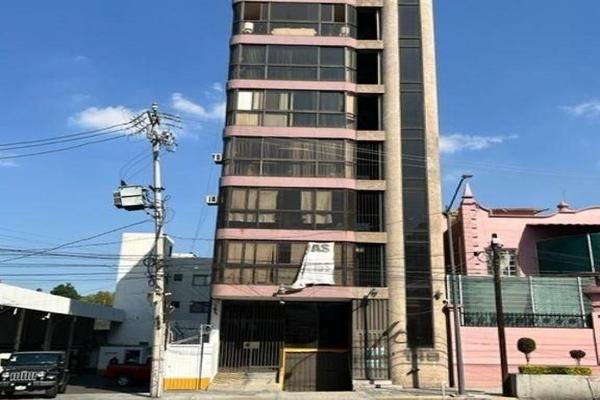 Foto de inmueble en Eje 4 sur Chilpancingo, Col. Roma Sur C.P. 06760, Cuauhtémoc