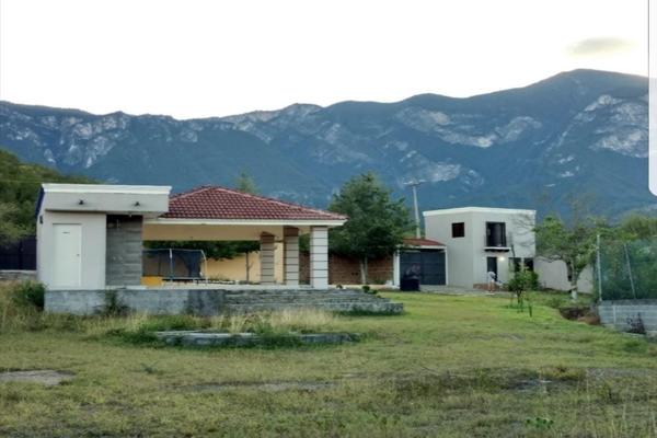 Foto de inmueble en  , Col. El Barrial C.P. 67303, Santiago