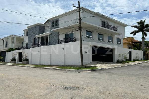 Foto de inmueble en  , Col. El Charro C.P. 89364, Tampico