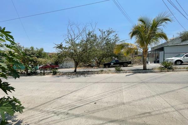 Foto de inmueble en  , Col. El Huajal C.P. 39016, Chilpancingo de los Bravo