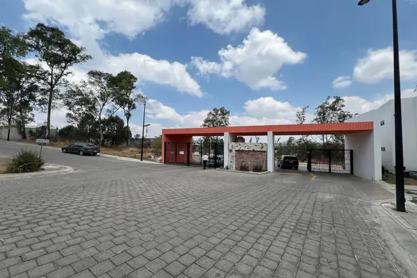 Foto de inmueble en ENCINO #44, Col. Chachapa C.P. 72990, Amozoc