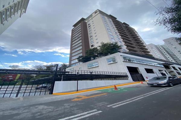 Foto de inmueble en Encino, Col. Lomas Verdes 1a Sección C.P. 53120, Naucalpan de Juárez