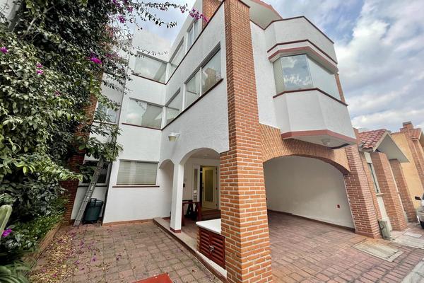 Foto de inmueble en ENCINOS, Col. Miguel Hidalgo 4A Sección C.P. 14250, Tlalpan
