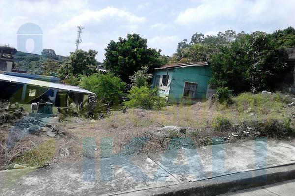 Foto de terreno habitacional en renta en  , escudero, tuxpan, veracruz de ignacio de la llave, 1607930 No. 02