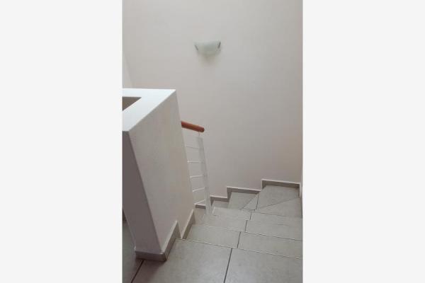 Casa En Espaldas Del Iteso Fraccionam Xxx Pa Propiedades Com