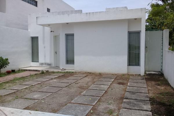 Foto de inmueble en Calle Brisa #7, Col. Bahía Dorada C.P. 77536, Benito Juárez