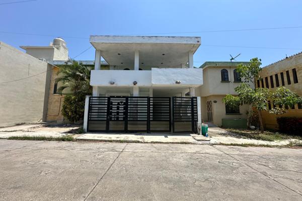 Foto de inmueble en Casa en Venta Col #s/n, Col. Jesús Luna Luna C.P. 89514, Ciudad Madero
