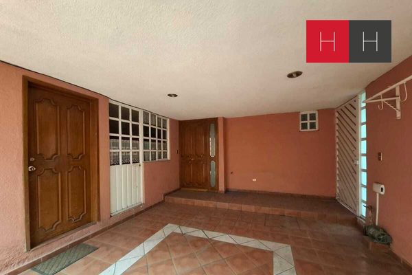 Foto de inmueble en Federal Atlixco y Zavaleta, Col. Estrella del Sur C.P. 72190, Puebla